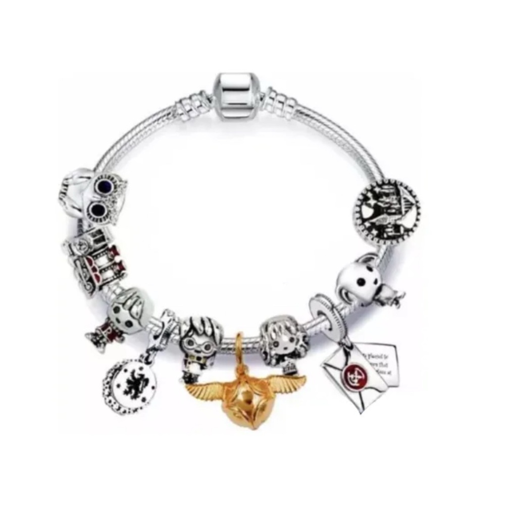 HARRY POTTER Silver and Gold Charm Bracelet